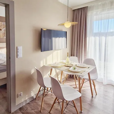 Holidayhomepl Bel Mare 305e Z Sypialnia I Z Balkonem דירה *