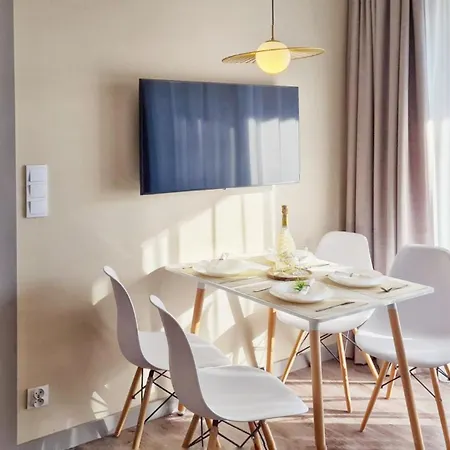 Holidayhomepl Bel Mare 305e Z Sypialnia I Z Balkonem דירה