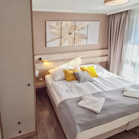 Holidayhomepl Bel Mare 305e Z Sypialnia I Z Balkonem דירה